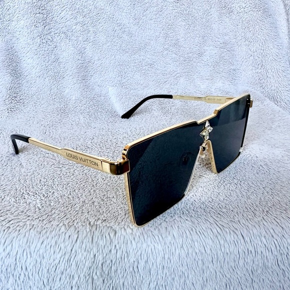 Louis Vuitton Other - Louis Vuitton Cyclone Gold and Black Sunglasses